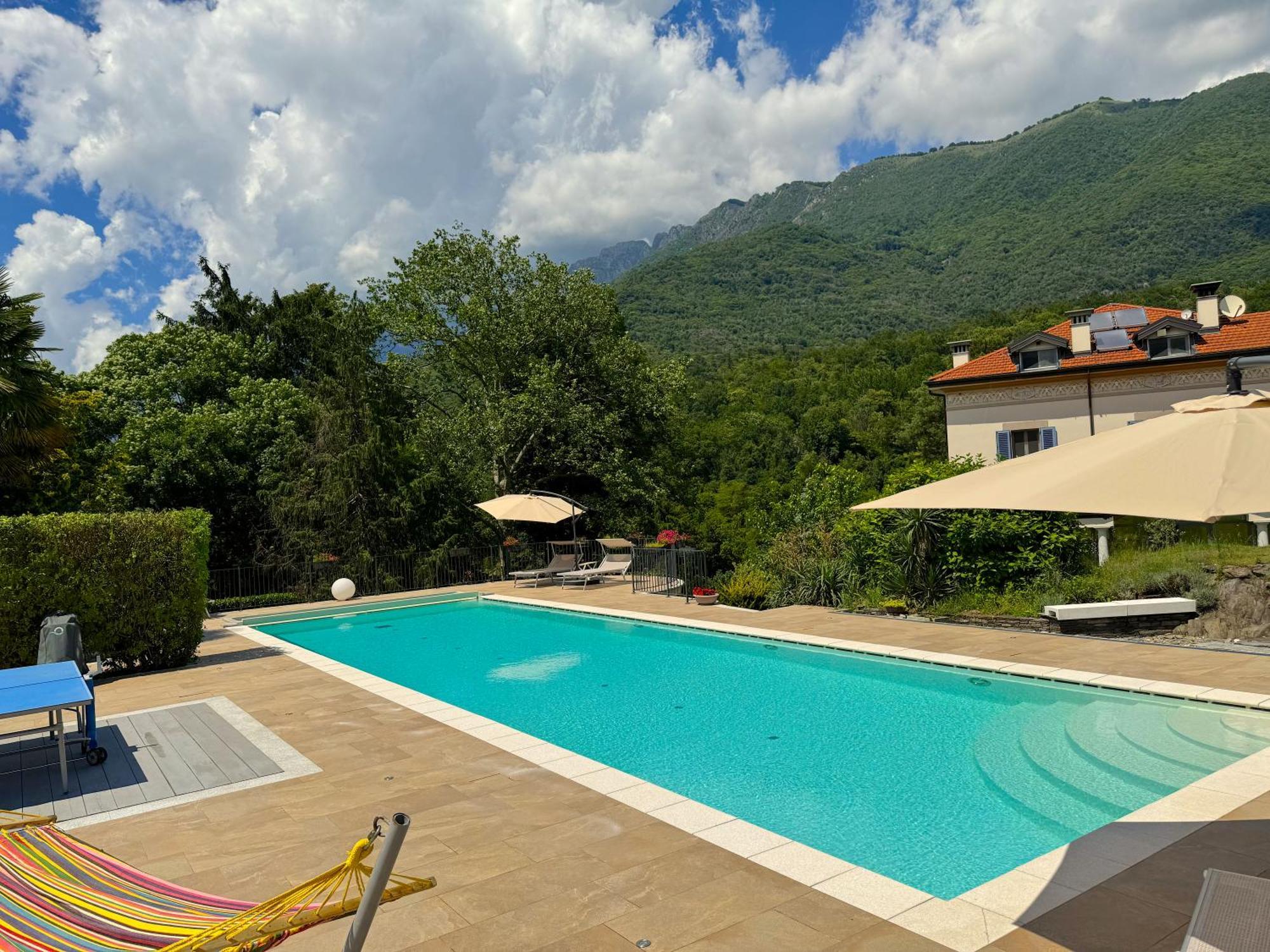 The Comfortable House With Big Pool In The Center Of Mergozzo Exterior foto